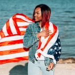 فنان التخطيط المستضاف هو المثالي بالنسبة لنا